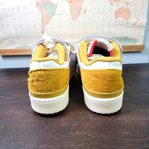 BRAND NEW Adidas Forum 84 Low Victory Gold Men's Size: 11.0 - Picture 4 of 5